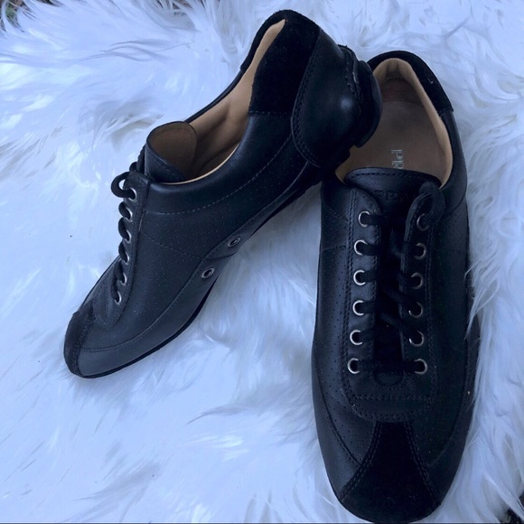 Authentic PRADA Driving Shoes / Sneakers - Picture 3 of 4